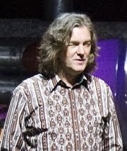 James May, Top Gear: „În afară de pedale şi volan, Dacia Duster n-are nimic”