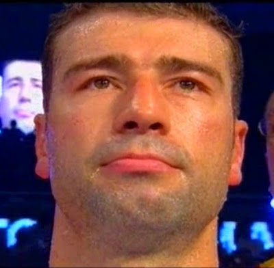 ANDRA a cantat live IMNUL ROMANIEI pentru Lucian Bute!