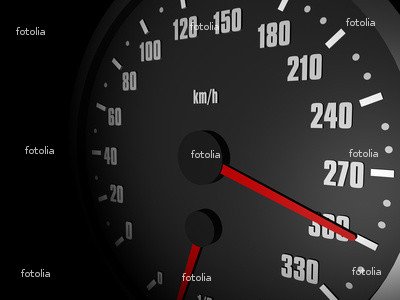 BMW M5 E60 vs. Audi B5 RS4! Intrecere pe Autostrada Transilvania pana la 300 km/h