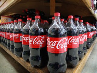 Ce se intampla daca bei Coca Cola in exces? Vezi raspunsul…