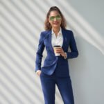 Eleganță la birou – cum să porți cu stil rochii office în fiecare zi, pentru a arăta cât mai profi