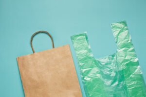 Ambalaje biodegradabile vs. cele din plastic